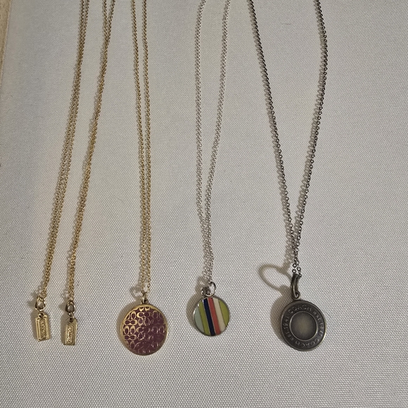 Bundle Of 5 Coach Pendant Necklaces - Picture 1 of 9
